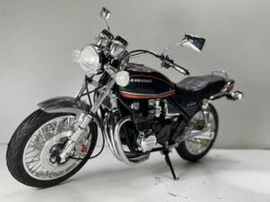 Amazon.co.jp: 112プラモデルゼファータイガーカラーZ2仕様